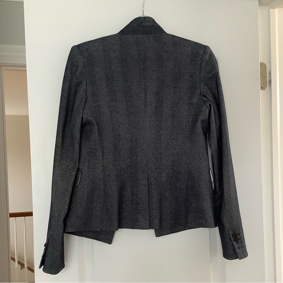 Veronica Beard Anaheim Herringbone Prep School Jacket, Size 4, Fall 2016 - Picture 2 of 7